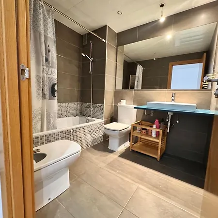 Compartido Martirrena Apartment Badalona